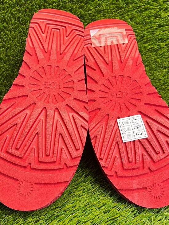 UGG Scuff Graphic Band Mens Size 9 Red Casual Classic Slip On Slippers Shoes main image 8